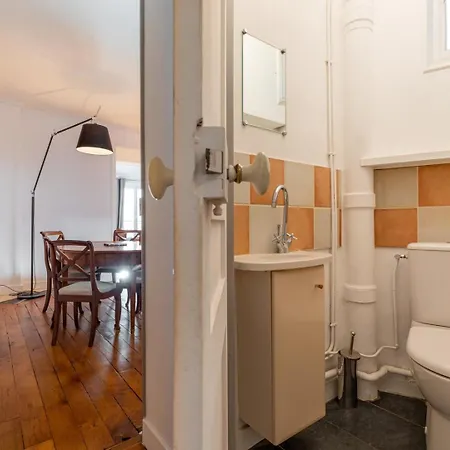아파트 Guestready - At Les Invalides *