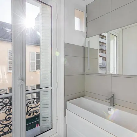 Guestready - At Les Invalides Апартаменты *